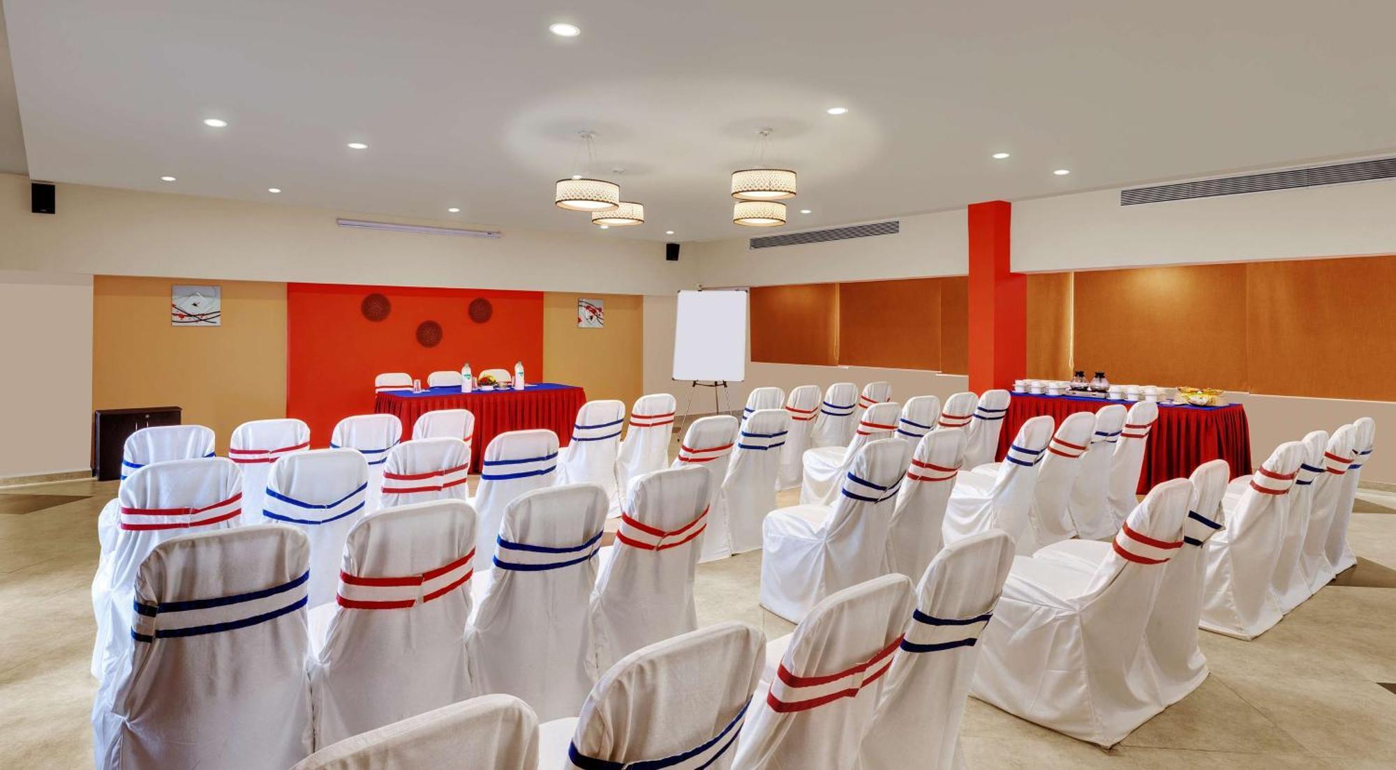 Surestay Plus By Best Western Amritsar Eksteriør bilde