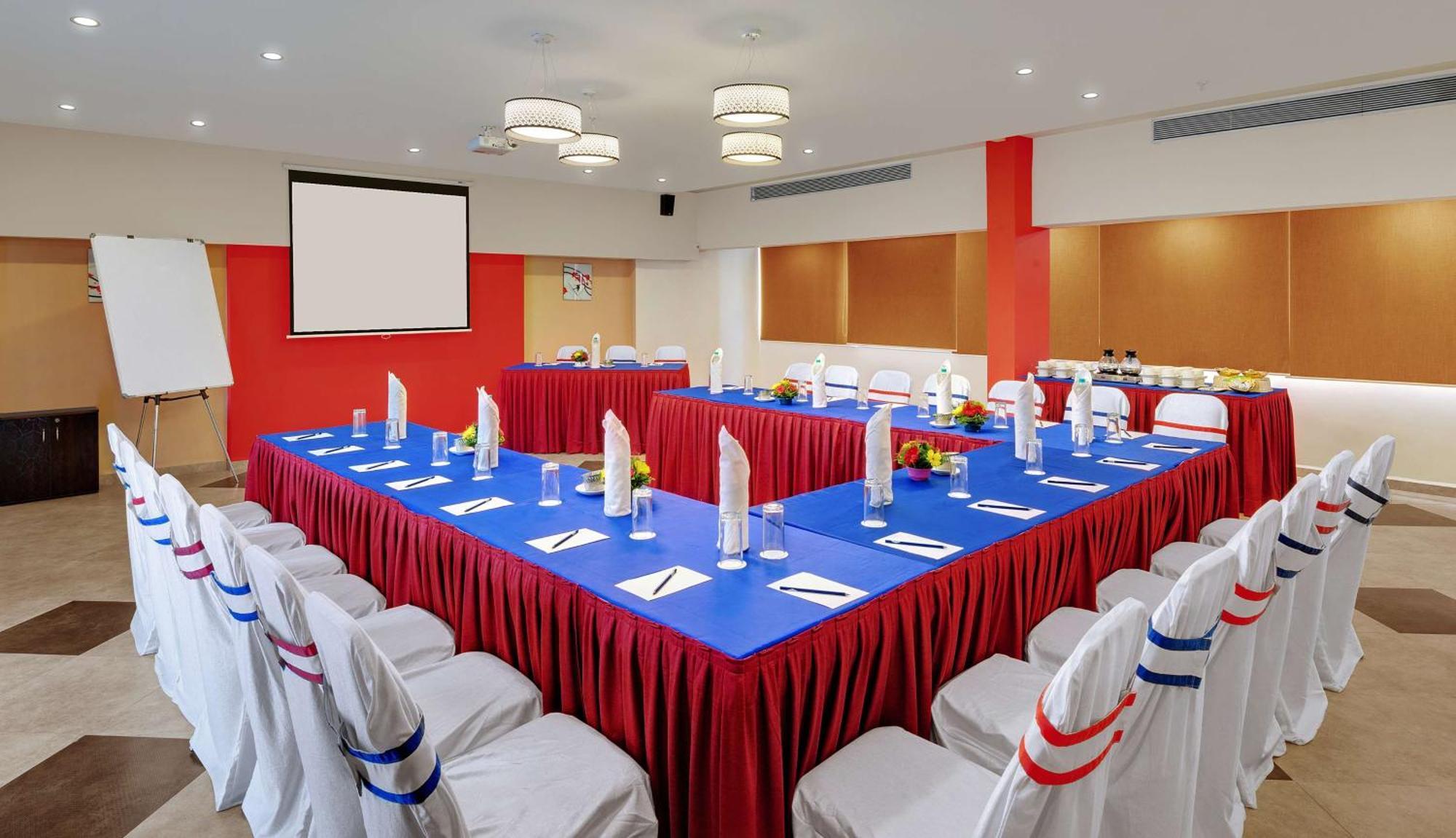 Surestay Plus By Best Western Amritsar Eksteriør bilde