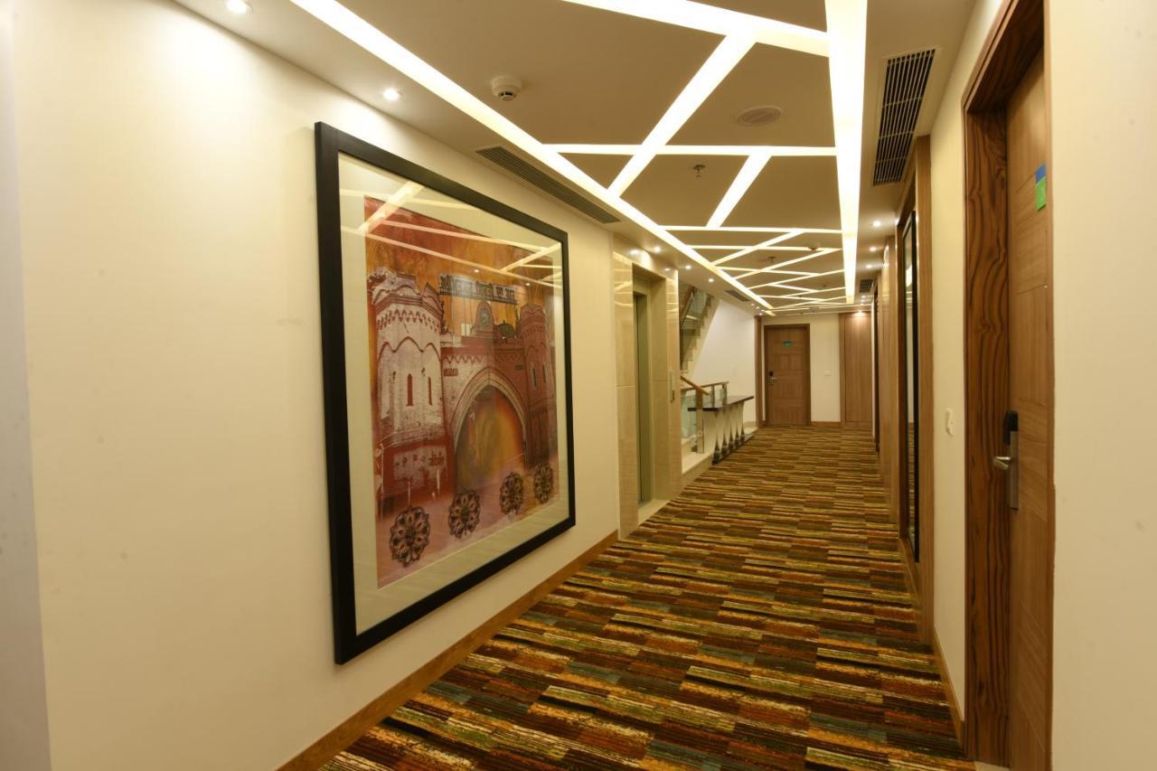 Surestay Plus By Best Western Amritsar Eksteriør bilde