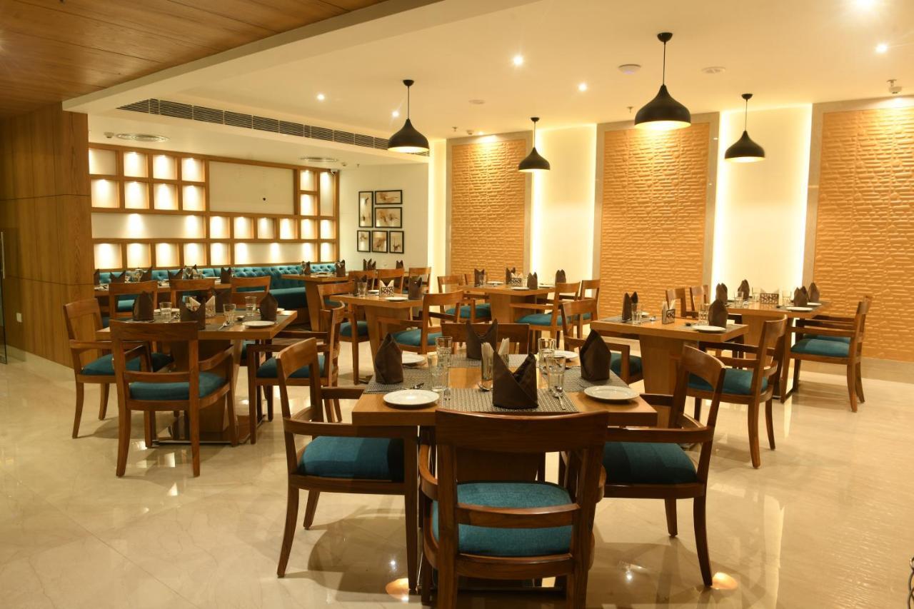 Surestay Plus By Best Western Amritsar Eksteriør bilde