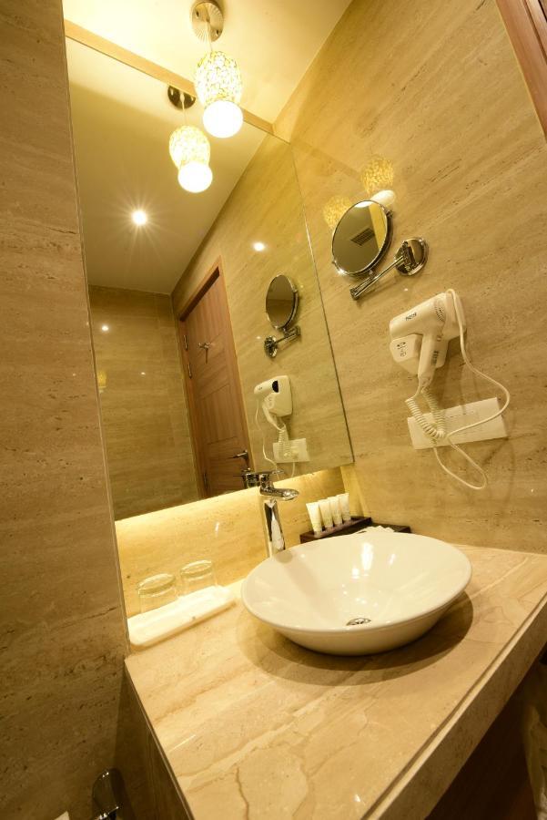 Surestay Plus By Best Western Amritsar Eksteriør bilde
