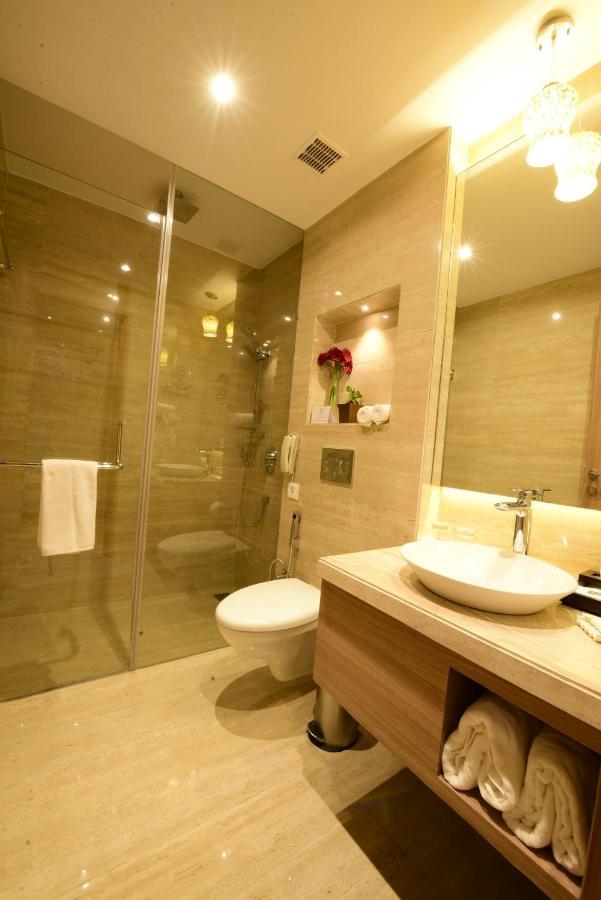 Surestay Plus By Best Western Amritsar Eksteriør bilde