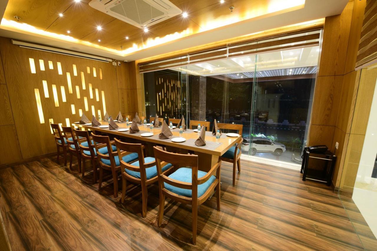 Surestay Plus By Best Western Amritsar Eksteriør bilde